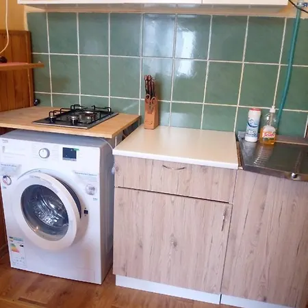 Apartman 1 ком на олены степанивны ,парковка