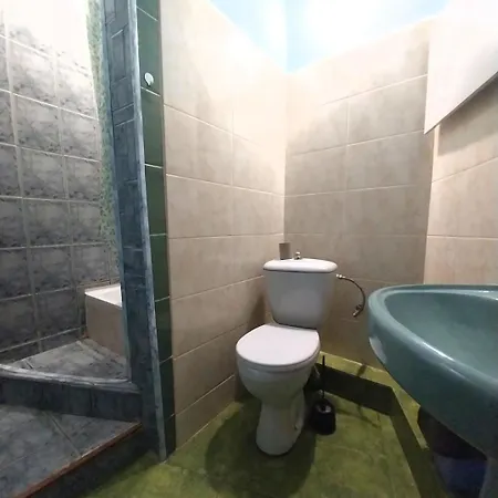 1 ком на олены степанивны ,парковка Apartman Lviv