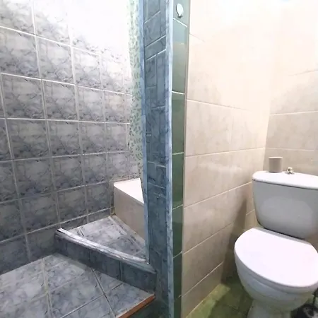 1 ком на олены степанивны ,парковка Leópolis