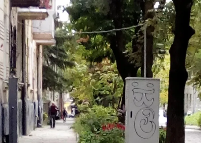 1 Кім Апарт Подобово Поруч Жд Парковка Lvov